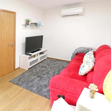 別荘 Welcoming House In Medros With Terrace *