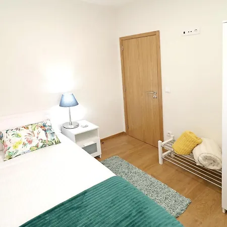 別荘 Welcoming House In Medros With Terrace *