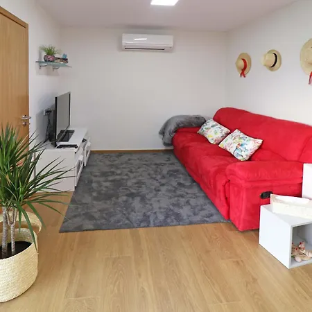 Welcoming House In Medros With Terrace Prázdninový dům