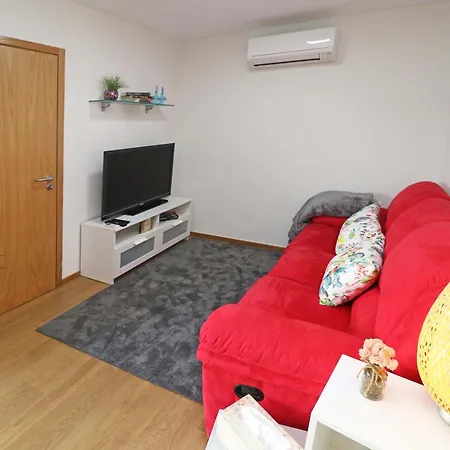 Welcoming House In Medros With Terrace Prázdninový dům *
